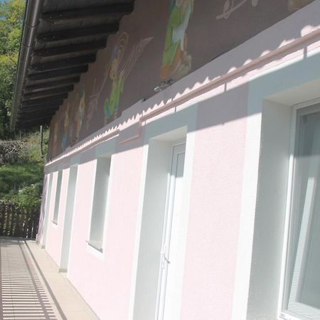 Mike'S Rooms 科巴里德 外观 照片